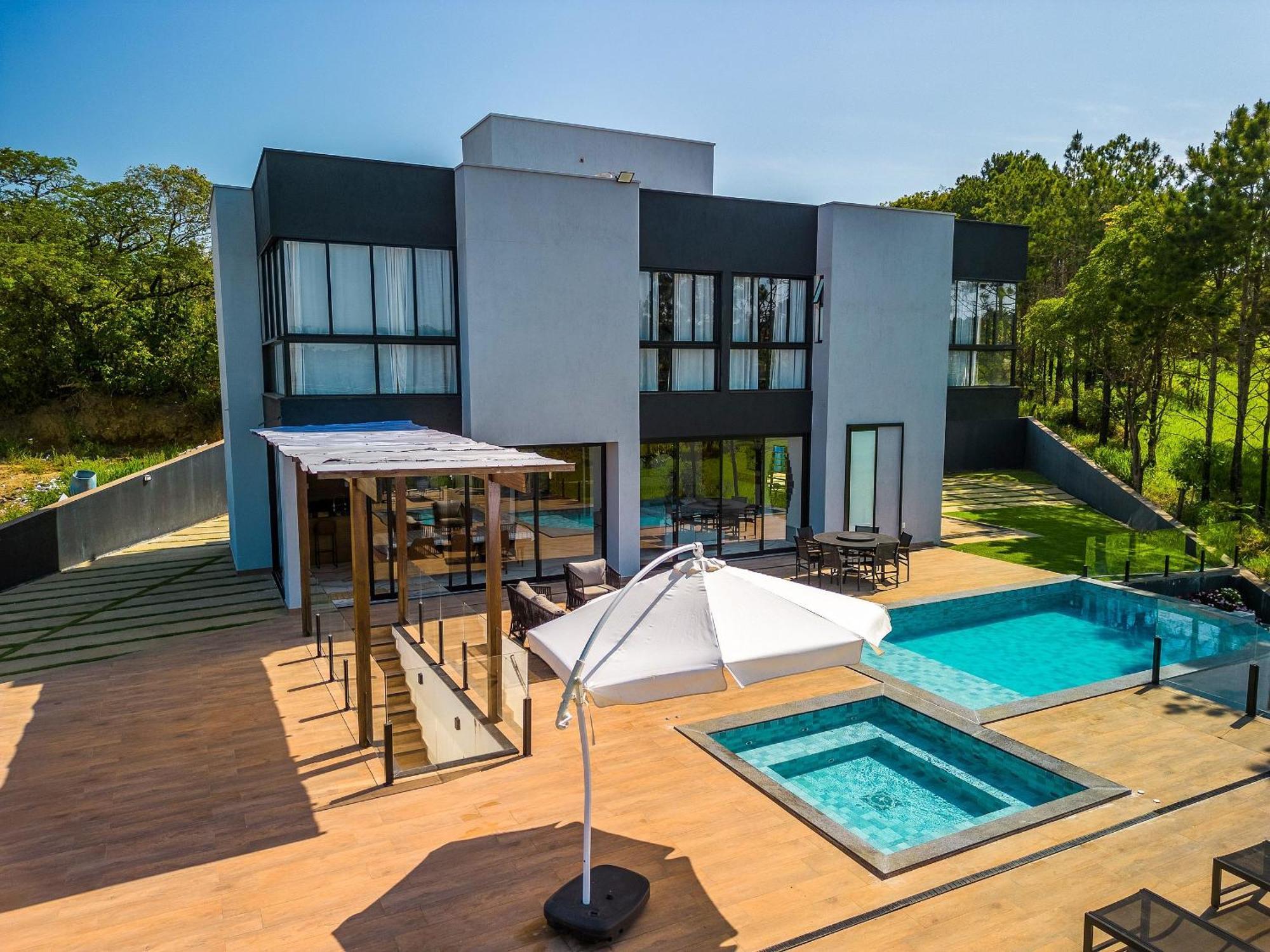 Pousada Com Piscina, Jacuzzi E Com Vista Em Capitolio - Casa Decore Buitenkant foto