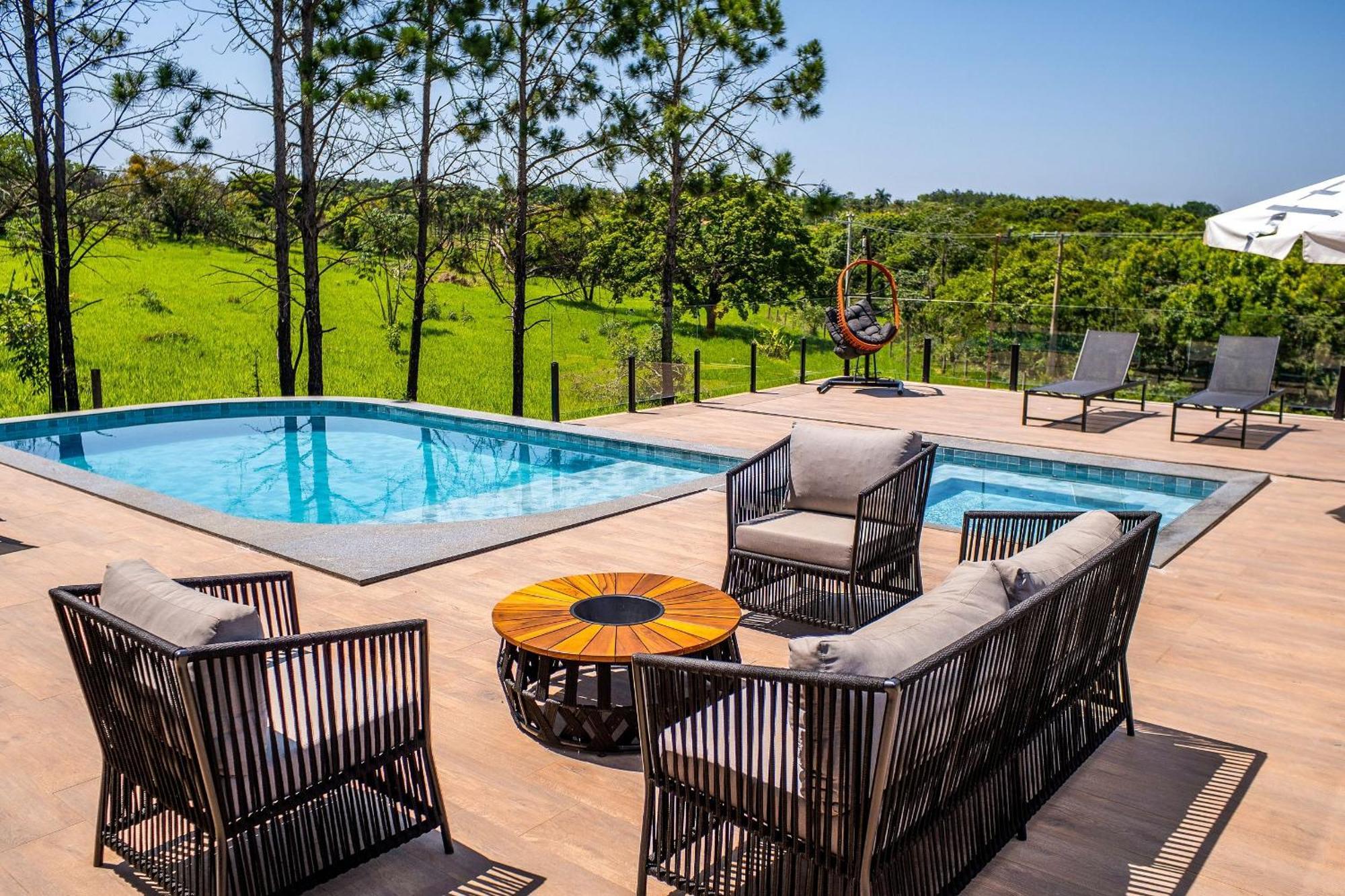 Pousada Com Piscina, Jacuzzi E Com Vista Em Capitolio - Casa Decore Buitenkant foto