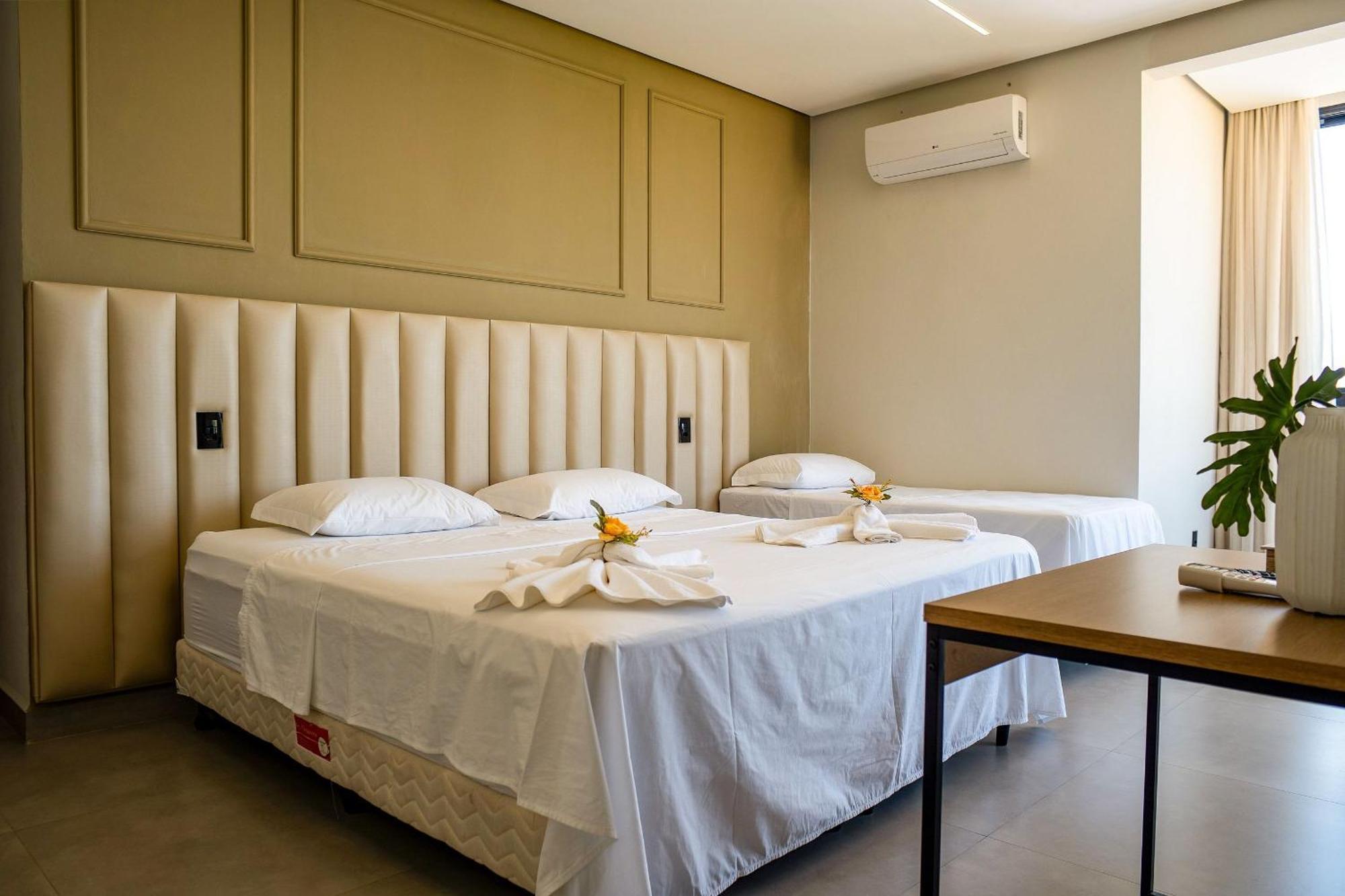 Pousada Com Piscina, Jacuzzi E Com Vista Em Capitolio - Casa Decore Buitenkant foto