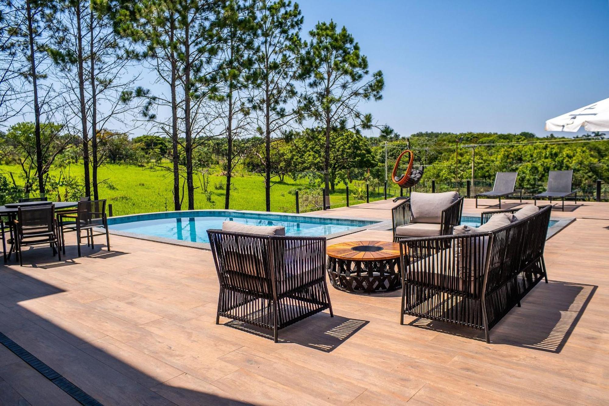 Pousada Com Piscina, Jacuzzi E Com Vista Em Capitolio - Casa Decore Buitenkant foto